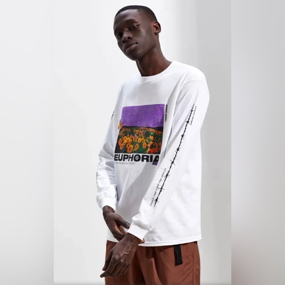 Urban Outfitters “Euphoria” White Band Tee Long Sleeve Graphic T-Shirt Mens Sz L - Picture 3 of 13